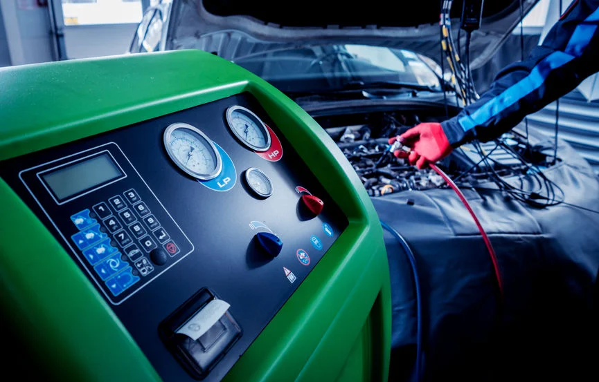 Isi Freon Mobil Pontianak